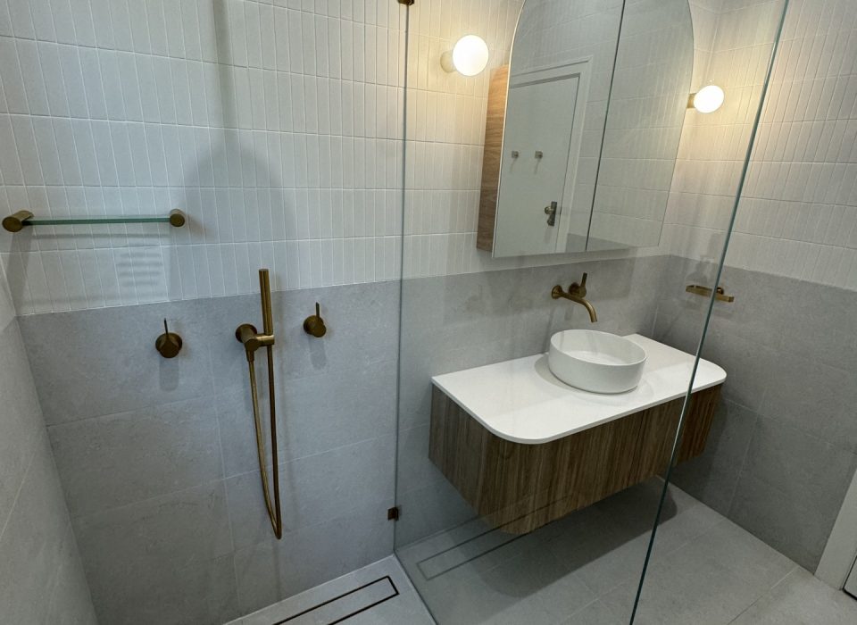 Como Bathroom Renovation photo showing completed room